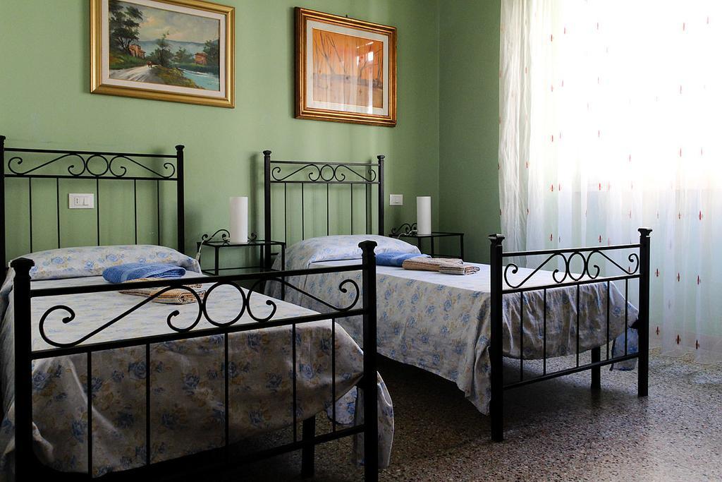 Guesthouse Stazione Pisa Centro Εξωτερικό φωτογραφία